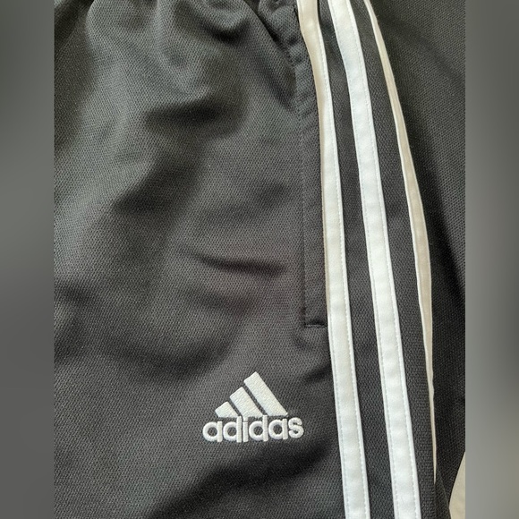 Adidas Athletic Sweatpants Black w/ White Stripes Girls Size 14/16 L EUC - Picture 4 of 8